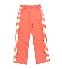Load image into Gallery viewer, Gunzinii Stripped Sweatpants
